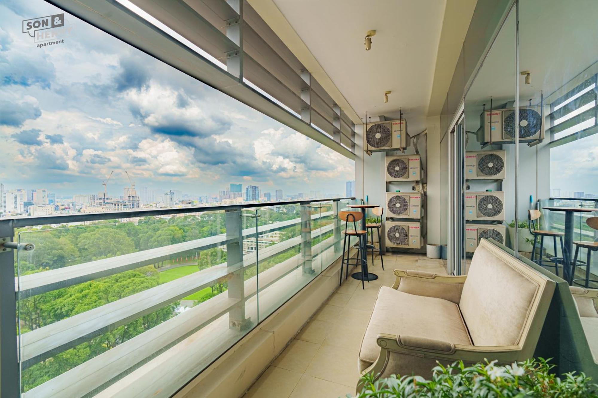 Apartmán Son&Henry Sailing Tower Ho Či Minovo Město Exteriér fotografie